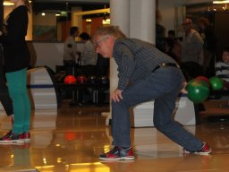 02 Bowling